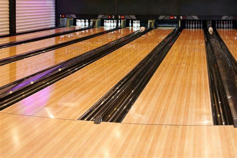 how big is a bowling alley lane