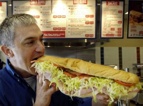 how big is a jersey mike's large sub
