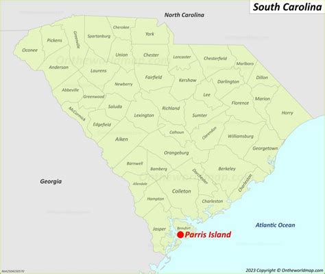 how big is parris island south carolina