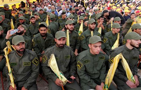 how big is the hezbollah army