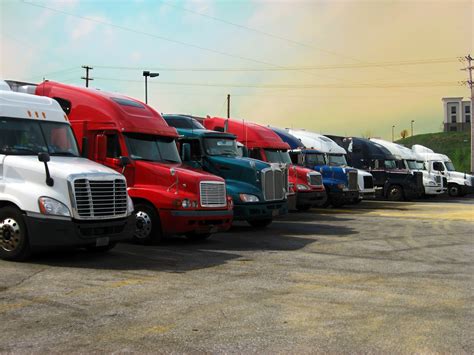 how big is the trucking industry
