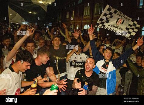 how brentford fc fans celebrated promotion