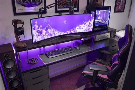 how deep does a computer desk need to be