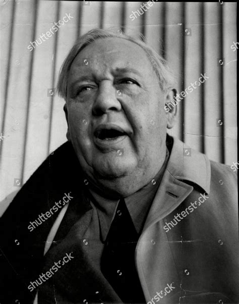 how did charles laughton die