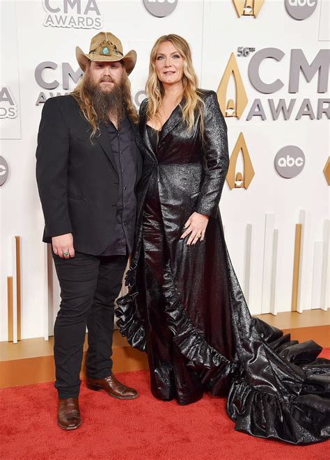 how did chris stapleton and his wife meet