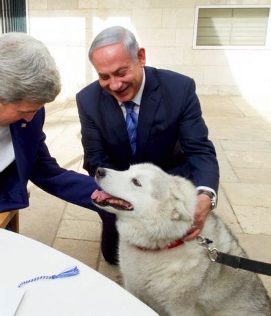 how did netanyahu's dog die