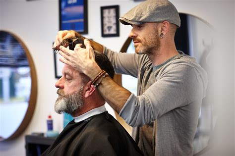 How Do Barber Shops Operate