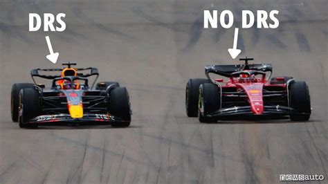 how do f1 drivers know when to use drs