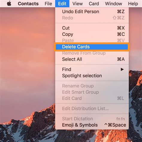 how do i delete contacts on my macbook