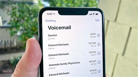 how do i start a voicemail