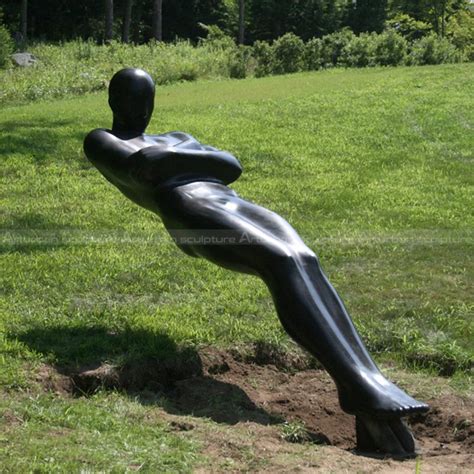 How Do Moving Statues Work