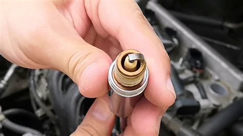How Do You Check If A Spark Plug Is Working