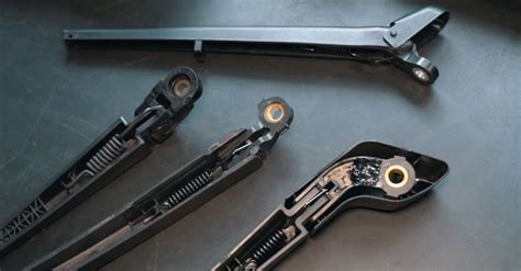 How Do You Replace The Windshield Wiper Arm