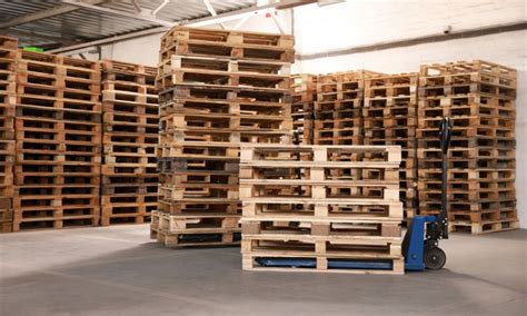 How Do You Stack Pallets In A Warehouse