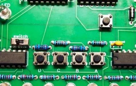 How Does A Button Circuit Board Work