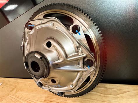 How Does A Classic Mini Clutch Work