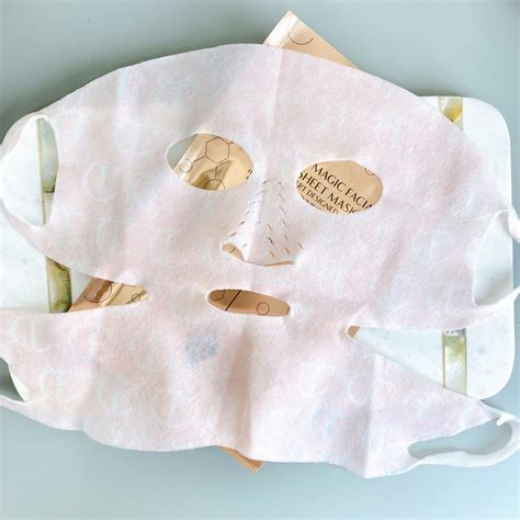 How Does A Dry Sheet Mask Work