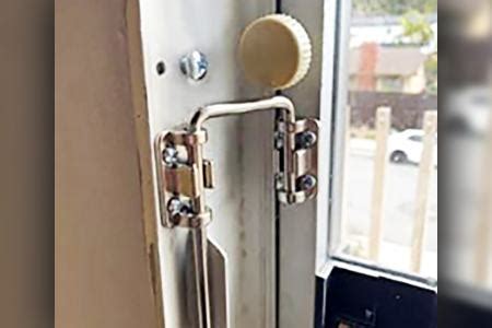 How Does A Sliding Door Loop Lock Work