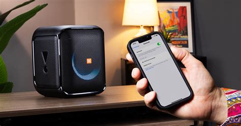 How Does A Wireless Speaker Work With A Smartphone