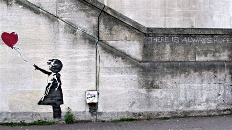 how does banksy create his art