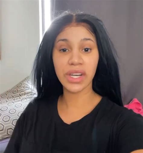 how does cardi b look without makeup