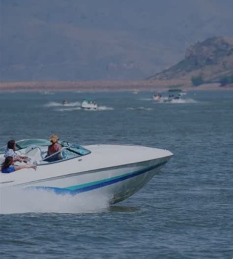 How Does Consignment Work For Boats