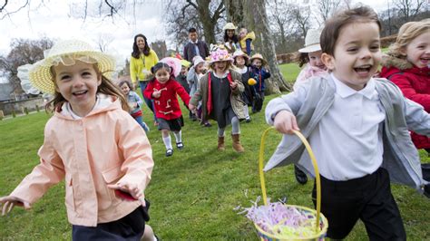 how does england celebrate easter