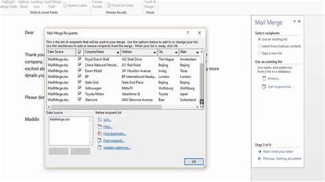 how does microsoft mail merge work
