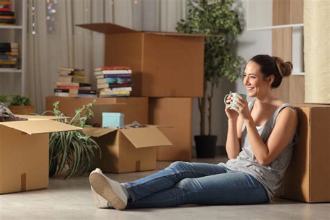 How Does Moving Into An Apartment Work