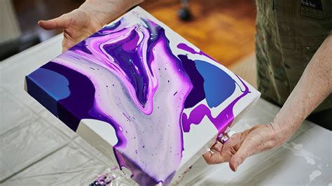 How Does Pour Paint Work