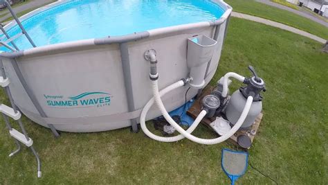 How Does Summer Waves Pool Vacuum Work