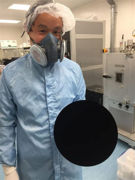 How Does Vantablack Work