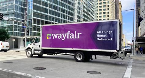 How Does Wayfair Deliver