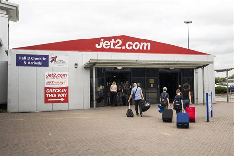 How Early Does Check In Open Jet2