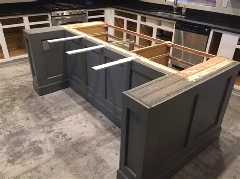 how far can a granite countertop span without support