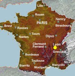 how far is lyon from nice