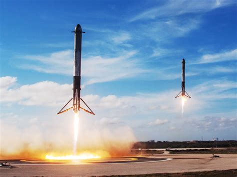 how fast are spacex rockets