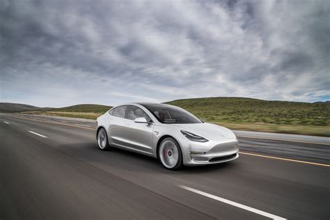 how fast does the tesla model 3 go 0 to 60