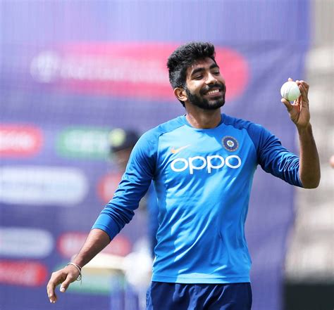 how fast is jasprit bumrah's bowling speed