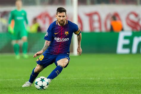 how fast is lionel messi