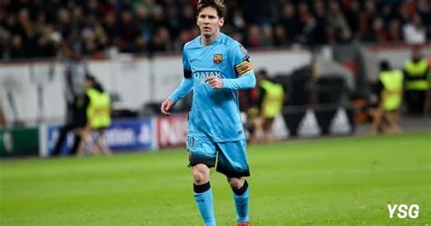 how fast is messi in km