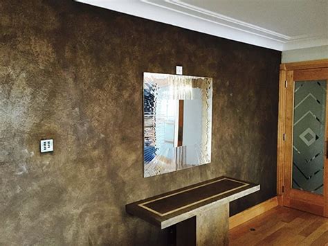 how get venetian plaster to glossy finish