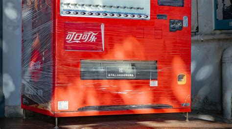 how heavy is a vending machine