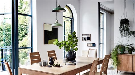 How High Light Above Dining Table