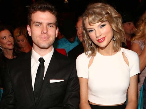 how is austin swift related to taylor swift