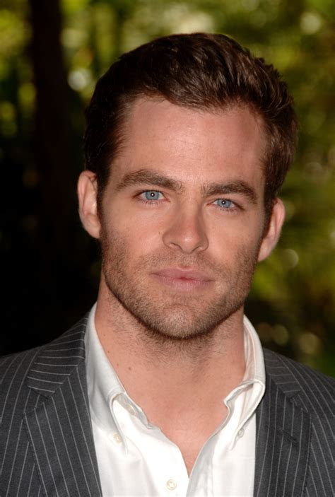 how is chris pine