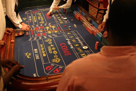 How Is The Game Of Craps Played