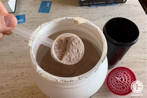 how large is a protein powder scoop