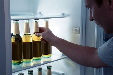 how long does beer last in fridge