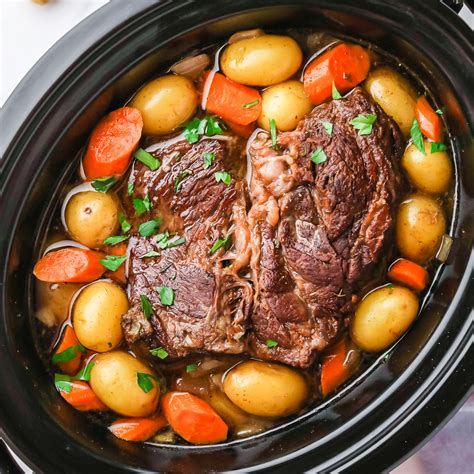 how long does it take to cook a chuck roast in a crock pot on high